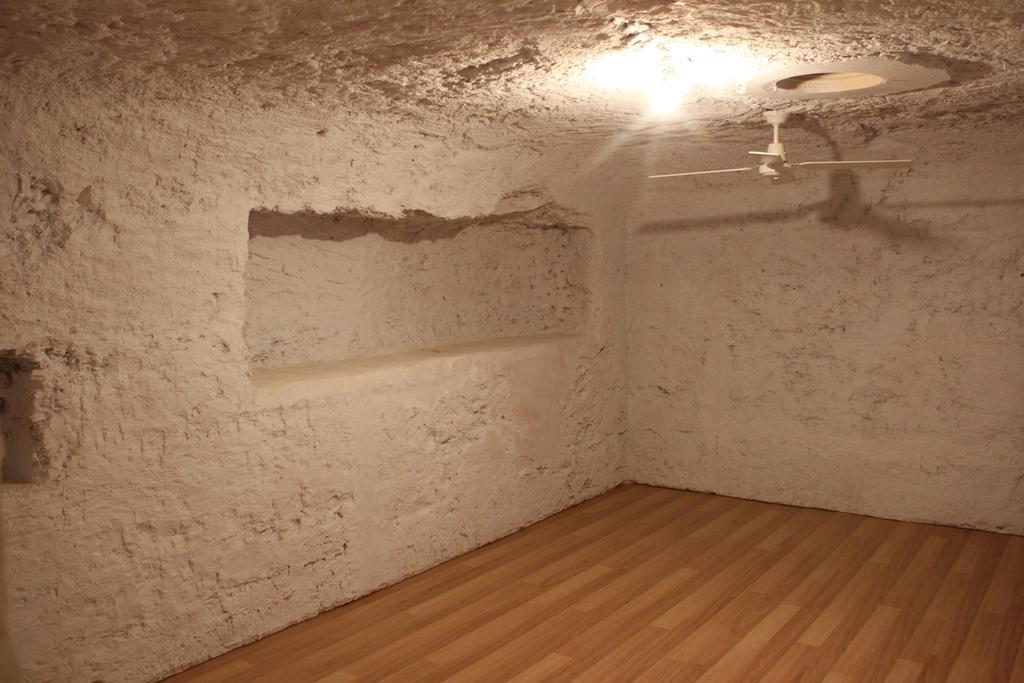 Cave Place Units Coober Pedy Kültér fotó